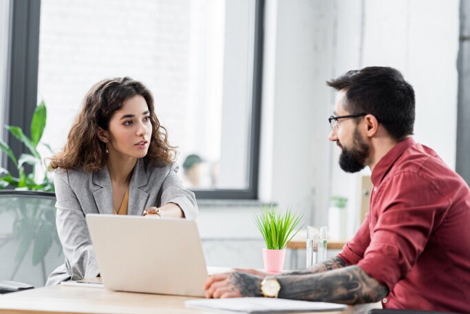 Senior Cost Controller (a), 1. Bild